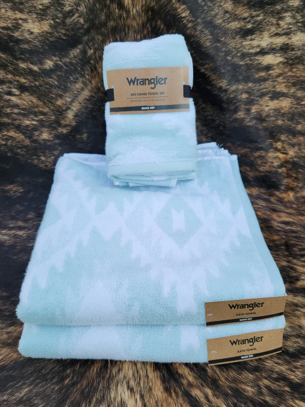 Wrangler Light Aqua and White Aztec Hand & Bath Towel Set